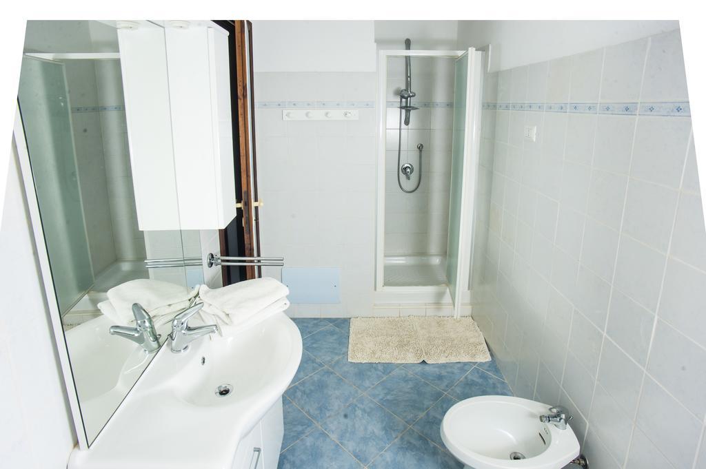 Villa Annuz Santa Margherita di Pula Zimmer foto